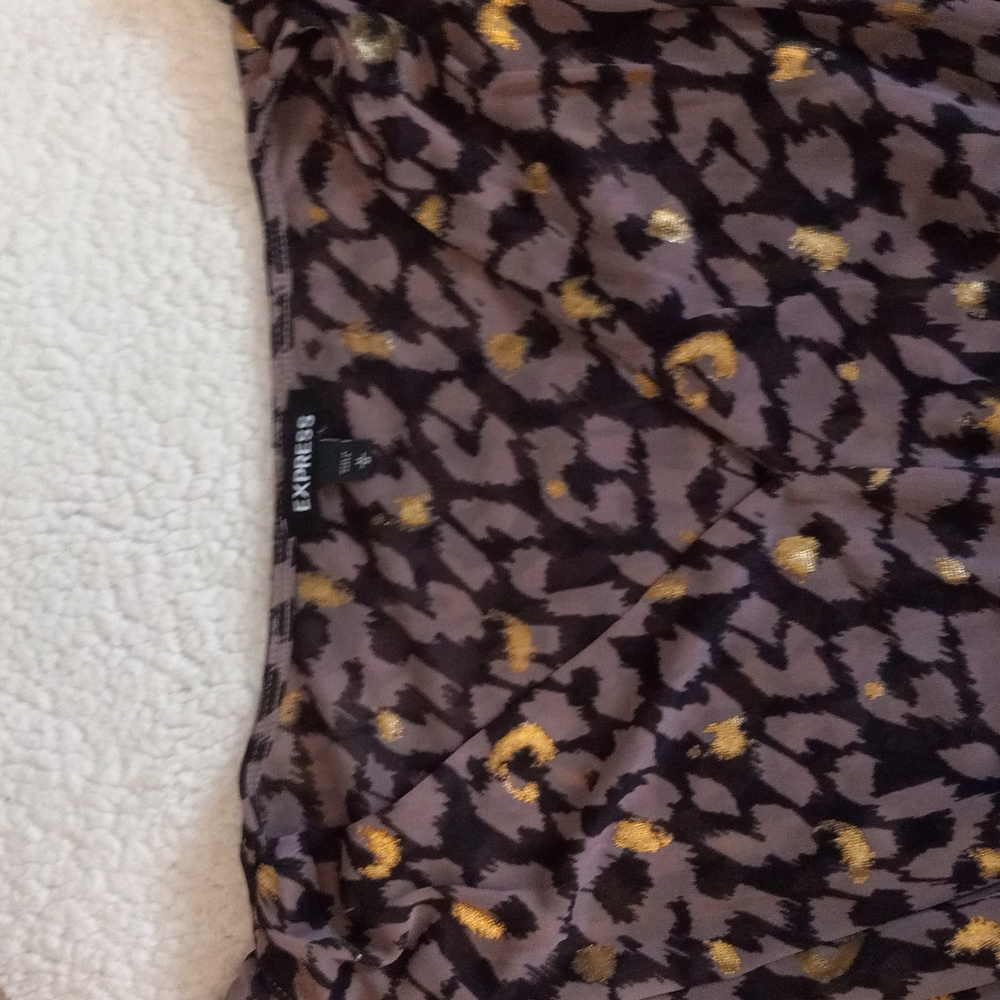 NWOT Express Metallic Leopard Print Peplum Top, Size Medium - Picture 3 of 6